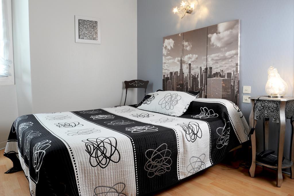 Hotel Le Trinquet Louhossoa Phòng bức ảnh